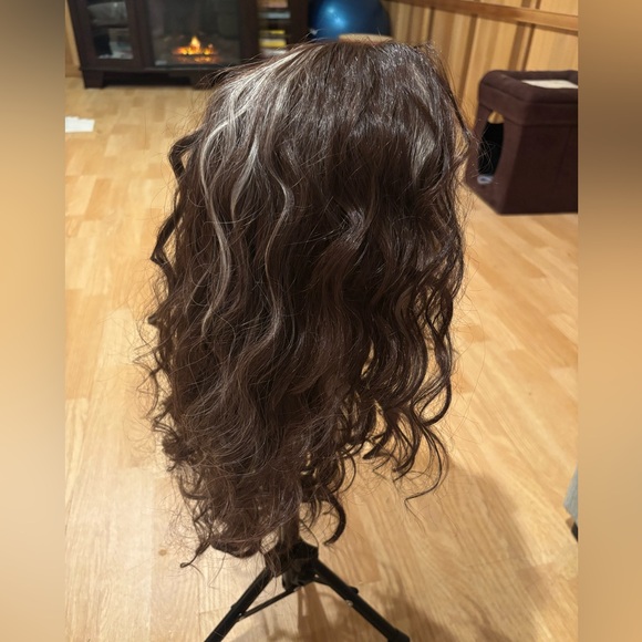 𝘾. 𝙎𝙢𝙞𝙩𝙝 𝘾𝙪𝙧𝙡𝙮 𝙒𝙞𝙜 - Picture 3 of 9